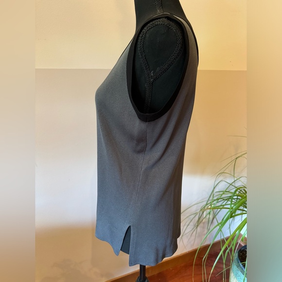 Exclusively Misook Cardigan and Tank Set Small - Picture 4 of 11